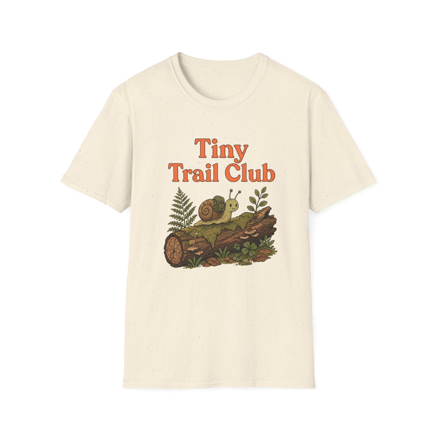 חולצת טישרט Tiny Trail Club חילזון – הדפסה על חולצות באיכות פרימיום