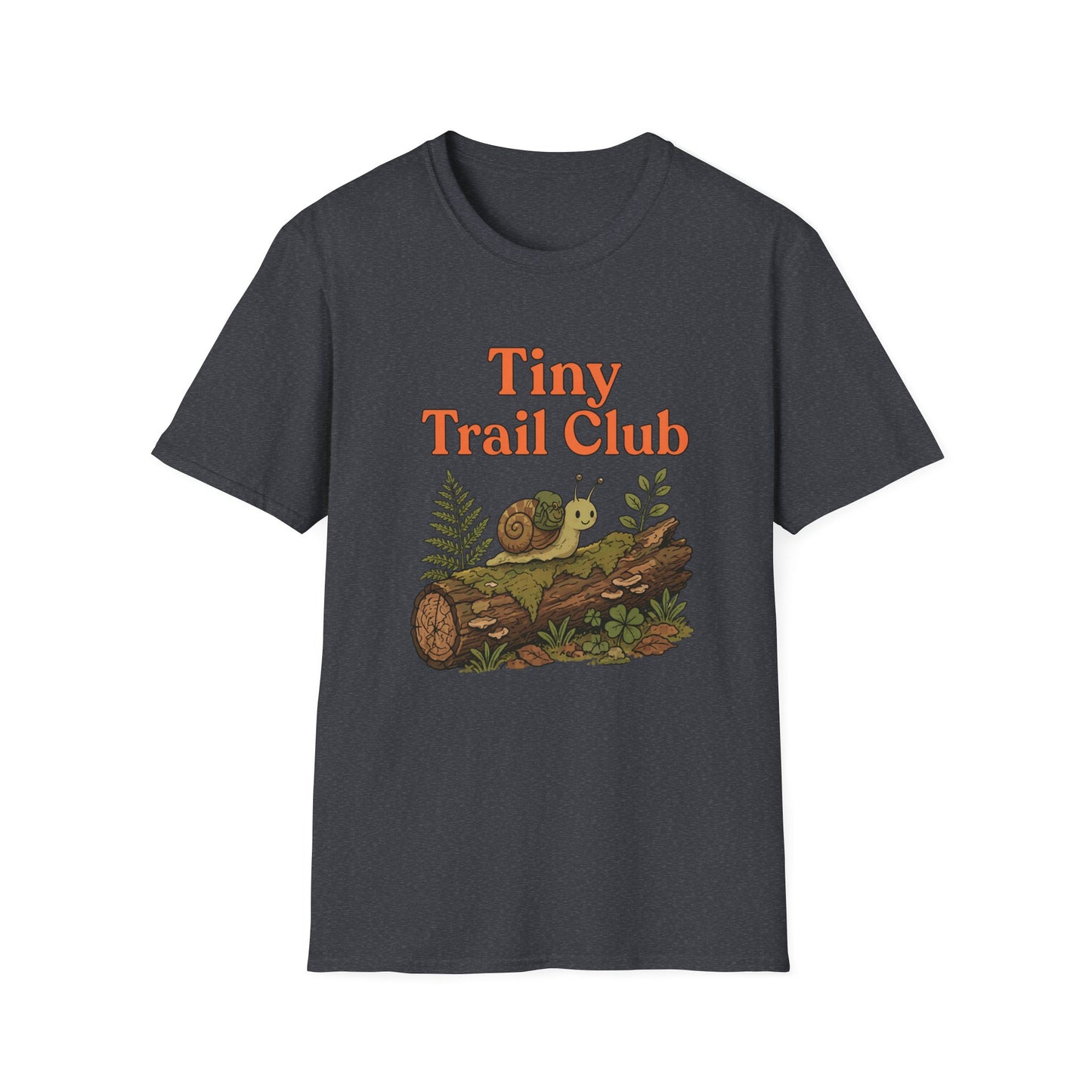 חולצת טישרט Tiny Trail Club חילזון – הדפסה על חולצות באיכות פרימיום